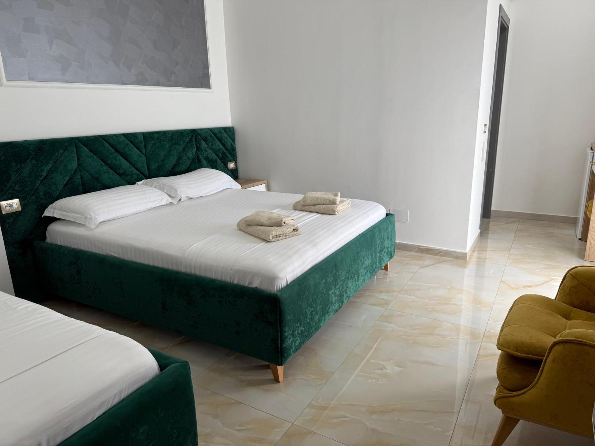 Hotel Leodori 1 Shëngjin 외부 사진